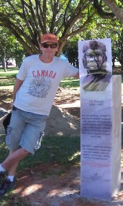 Che Gavara monument